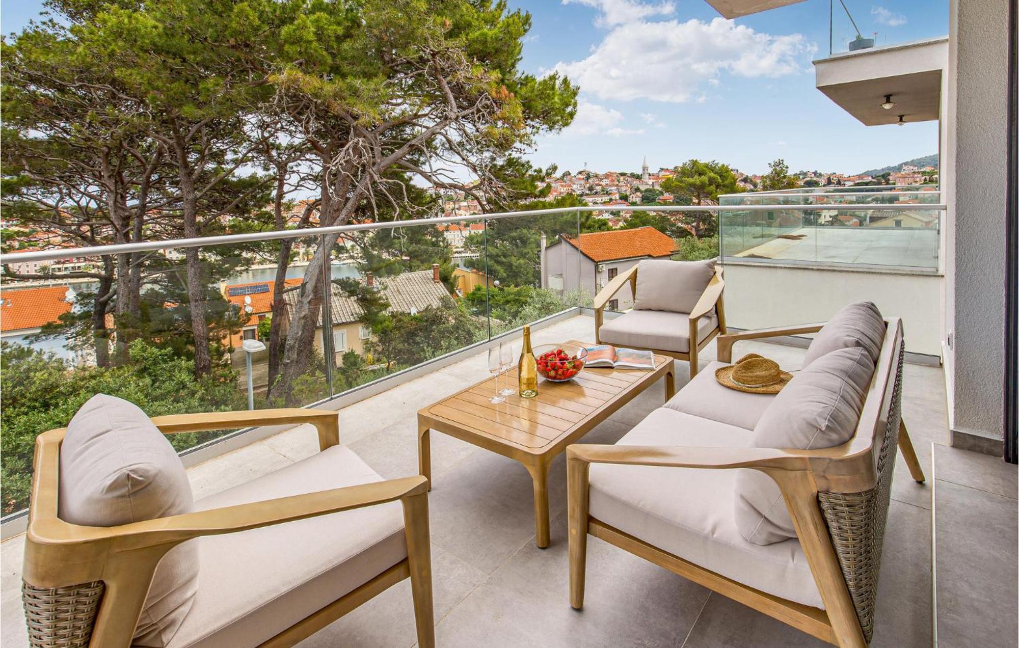 Amazing Apartment In Mali Losinj With Wifi Luaran gambar