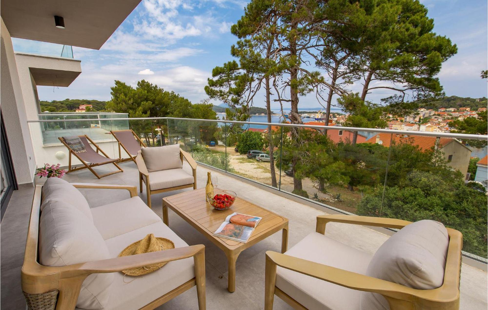 Amazing Apartment In Mali Losinj With Wifi Luaran gambar
