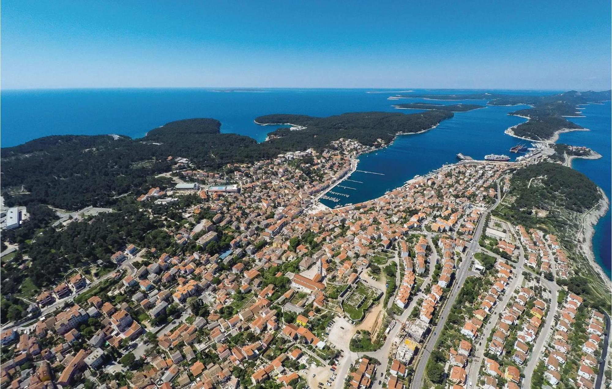 Amazing Apartment In Mali Losinj With Wifi Luaran gambar